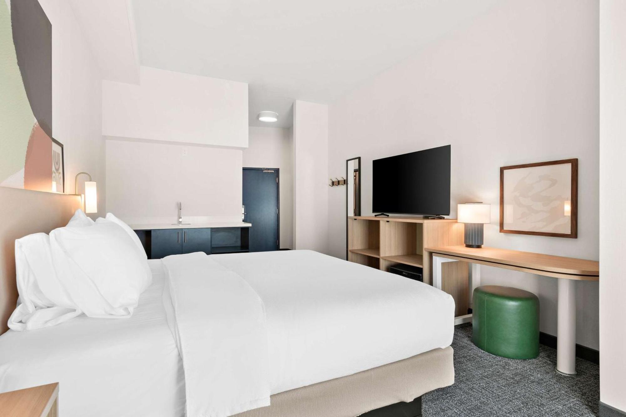 Spark By Hilton Exton Exterior photo
