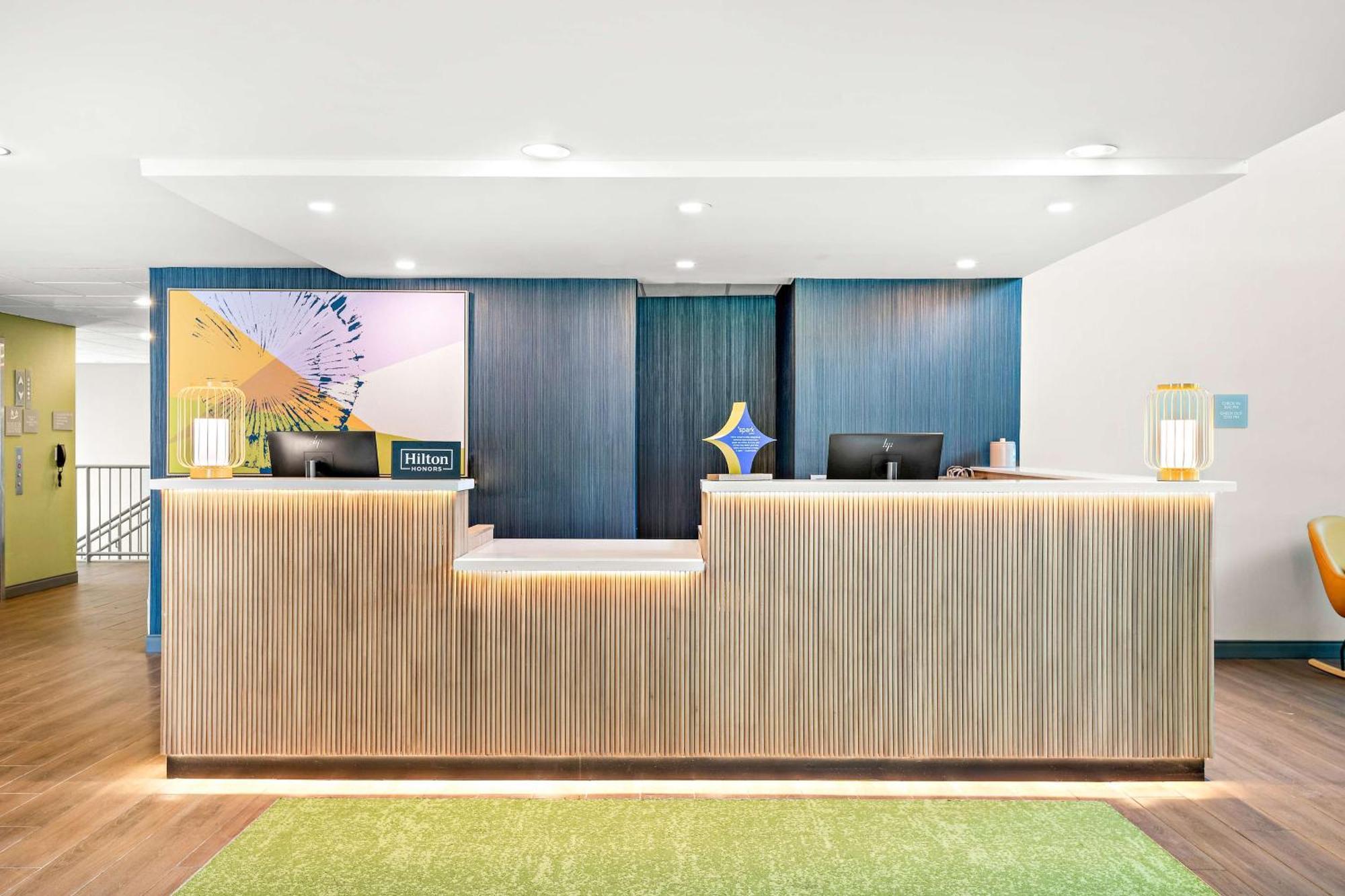 Spark By Hilton Exton Exterior photo